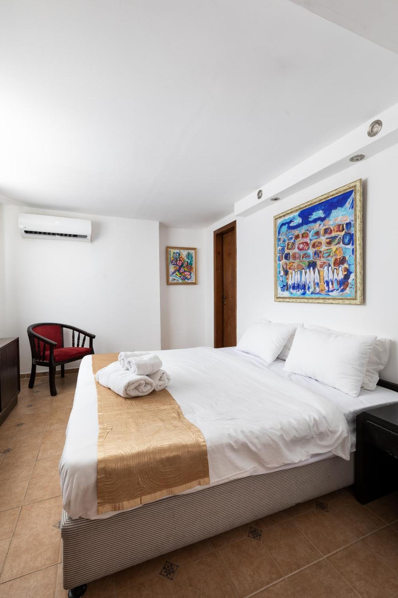 The Colony Hotel - Historical Templar'S Building Baitulmaqdis Luaran gambar
